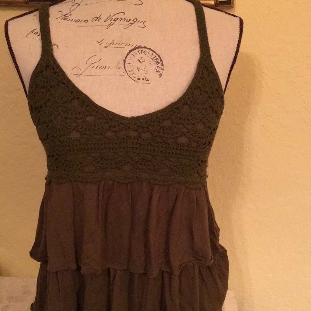 Army green tank